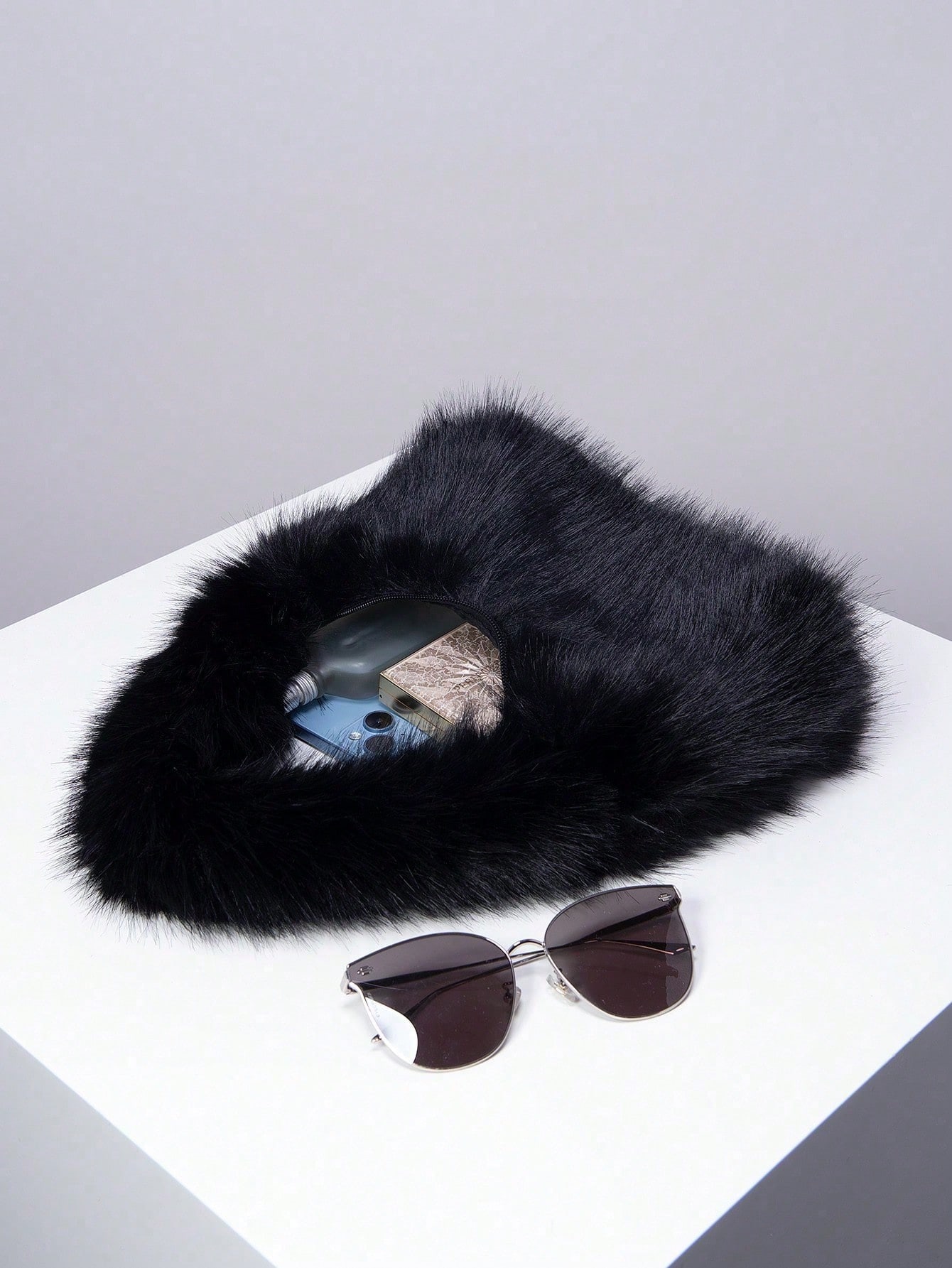Y2K Style Faux Fur Tote Bags F - Leather Work Japan 评论和价格