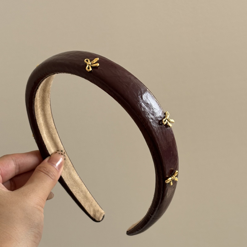 Retro leather atmosphere golde - Leatherwork Pony 评论和价格