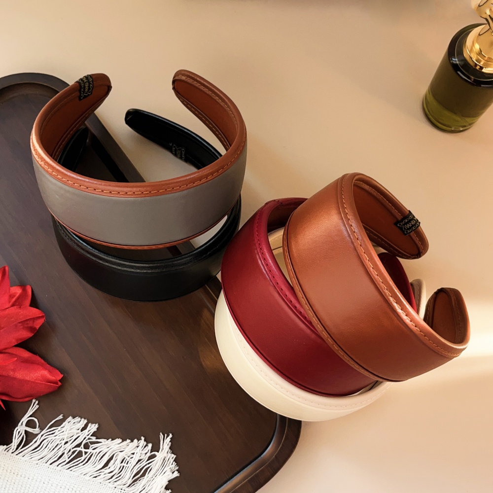 New 2025 Retro PU Leather Hair - Leatherwork Pony 评论和价格